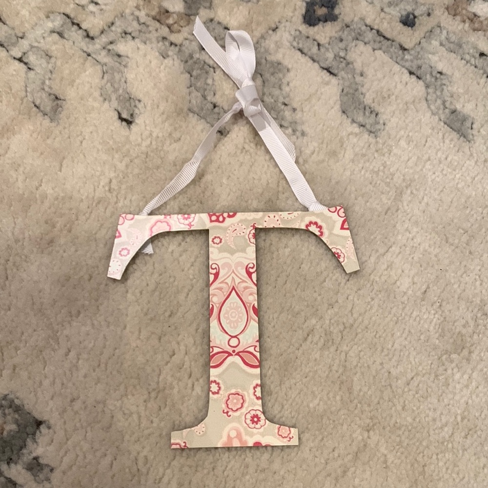 Pottery Barn monogram T